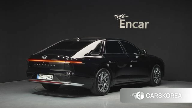 Hyundai Grandeur (GN7) id 4369429 из Кореи 12