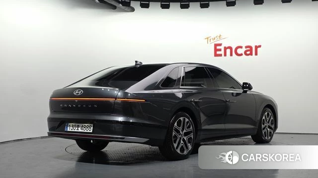 Hyundai Grandeur Hybrid (GN7) id 5011772 из Кореи 12