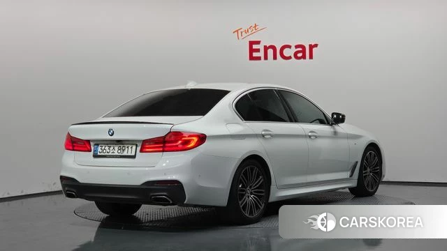 BMW 5 Series (G30) id 5048235 из Кореи 12