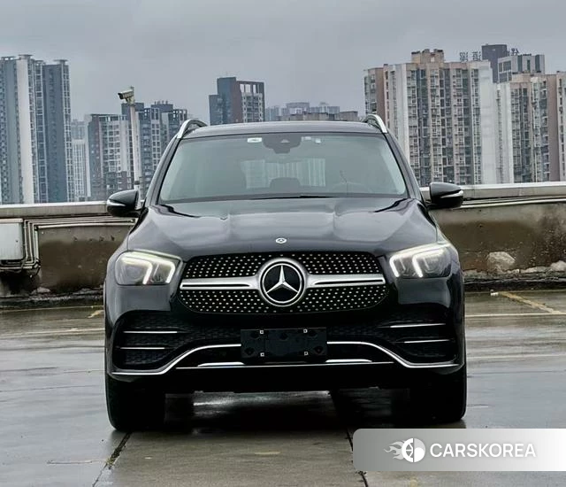 Mercedes-Benz GLE 2023 Черный из Китая, фото 2
