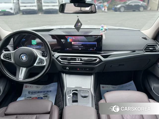 BMW i3 2023 Белый из Китая, фото 2