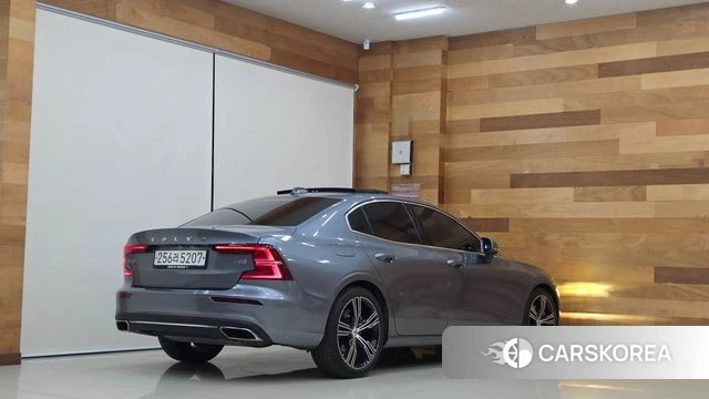 Volvo S60 3rd generation id 5028951 из Кореи 12