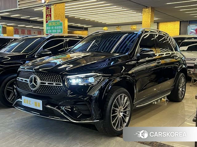 Mercedes-Benz GLE 2024 Черный из Китая, фото 2