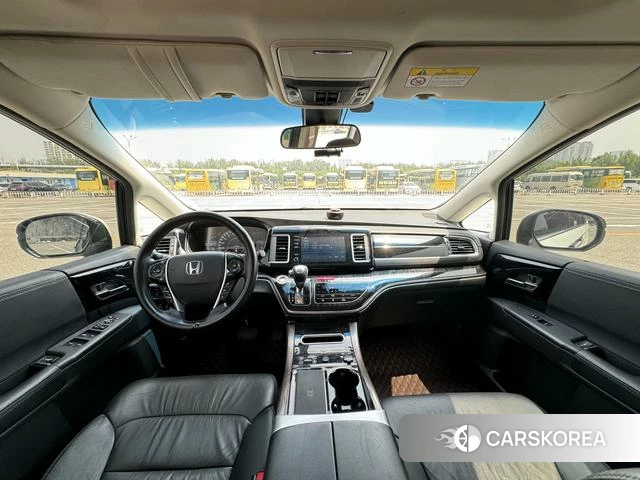 Honda Elysion 2021 Белый из Китая, фото 2