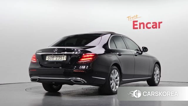 Mercedes-Benz E-Class W213 id 4988481 из Кореи 12