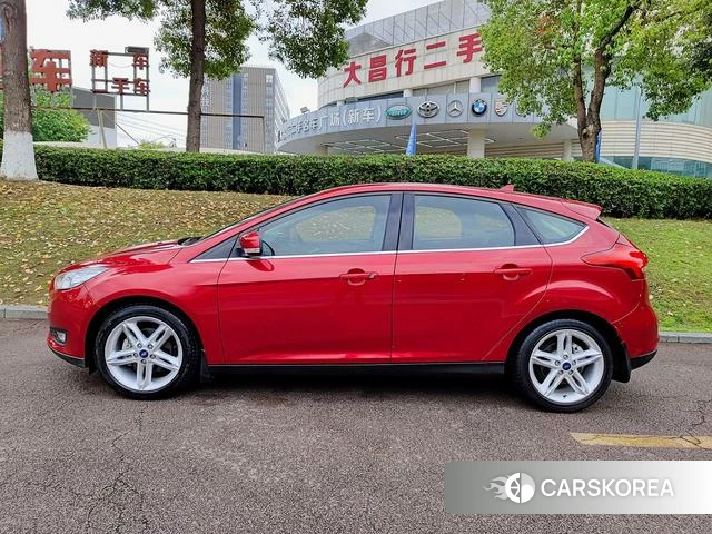 Ford Focus 2021 Красный из Китая, фото 2