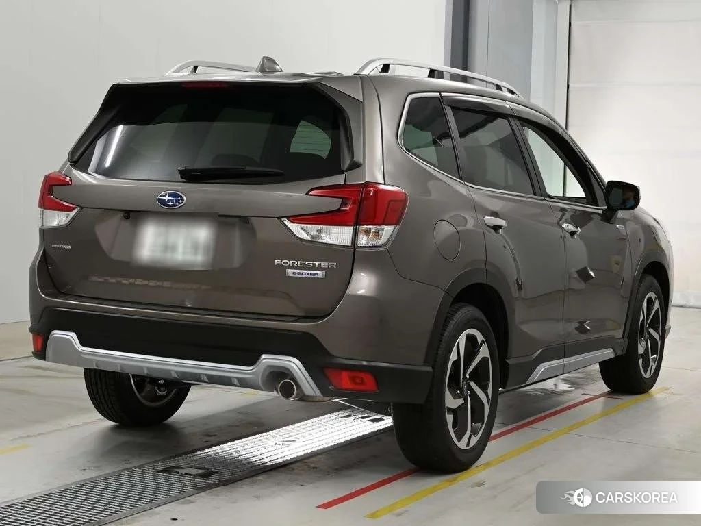 Subaru Forester 2023 из Японии, фото 2