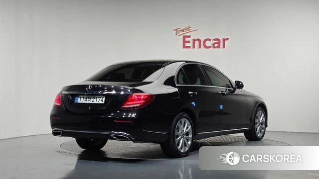 Mercedes-Benz E-Class W213 id 4983214 из Кореи 12