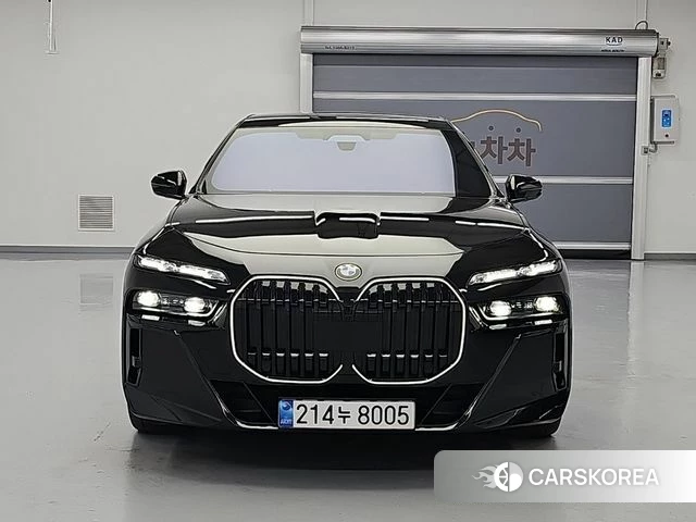 BMW 7 Series (G70) id 4957262 из Кореи 11