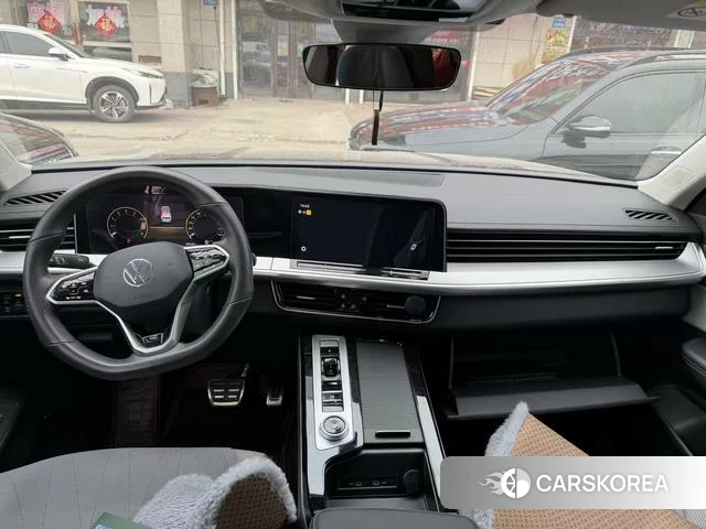 Volkswagen Tavendor 2023 Черный из Китая, фото 3