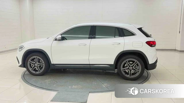 Mercedes-Benz GLA - Class H247 id 4929114 из Кореи 12