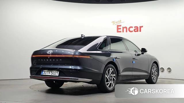 Hyundai Grandeur Hybrid (GN7) id 5011422 из Кореи 12