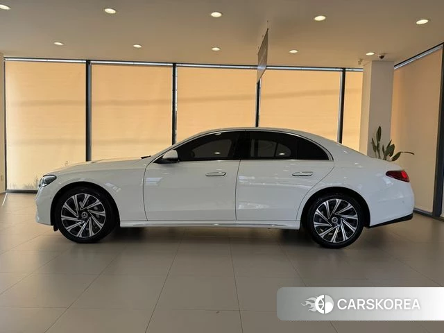 Mercedes-Benz E-Class W214 id 4990204 из Кореи 7