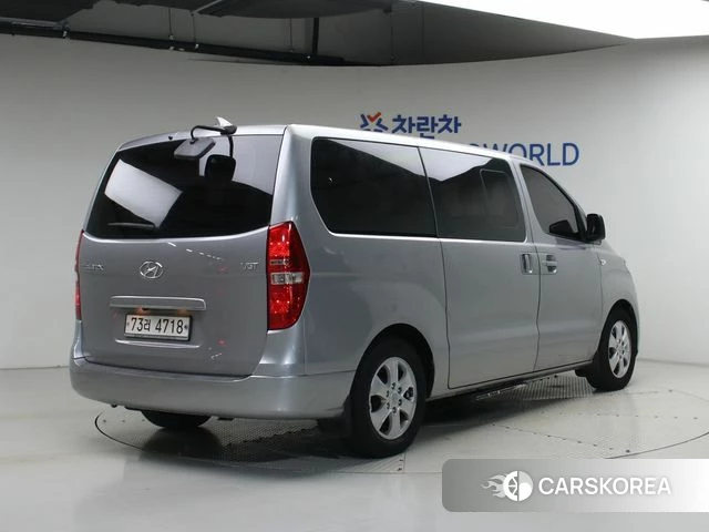 Hyundai The New Grand Starex id 4713191 из Кореи 12