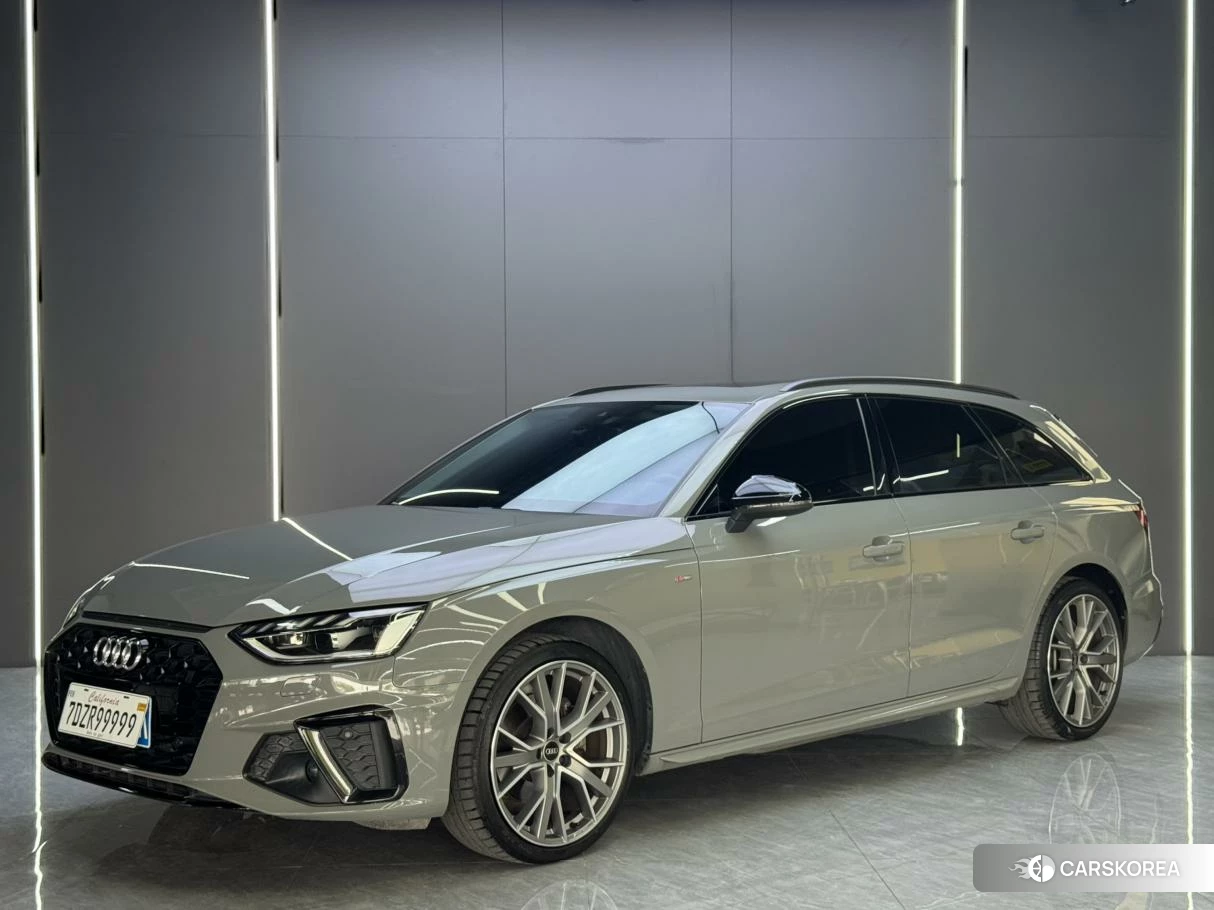 Audi A4L 2021 Серебристо-серый из Китая, фото 3