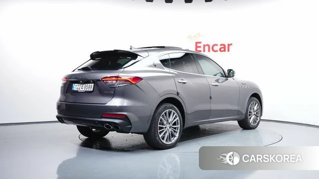 Maserati Levante id 5028946 из Кореи 12