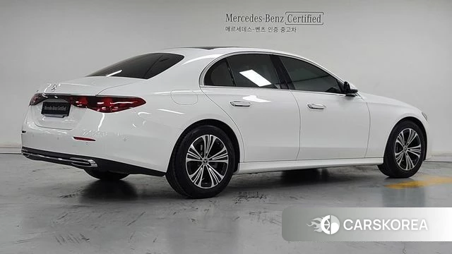 Mercedes-Benz E-Class W214 id 4941141 из Кореи 9