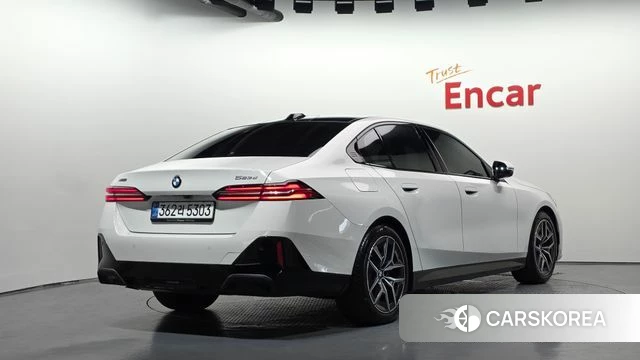 BMW 5 Series (G60) id 5032718 из Кореи 12