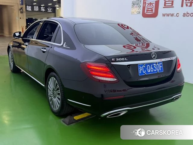 Mercedes-Benz E-Class 2020 Черный из Китая, фото 2