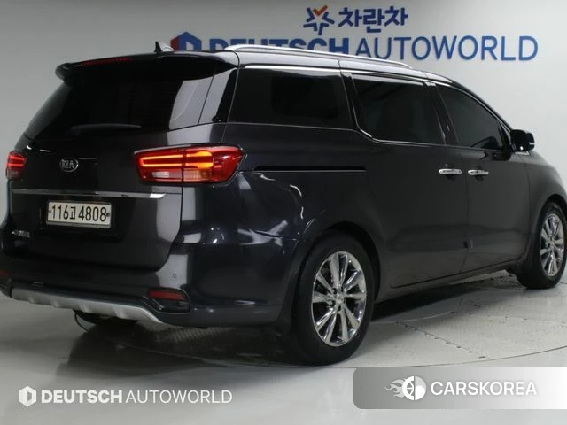 Kia The New Carnival id 5035355 из Кореи 12