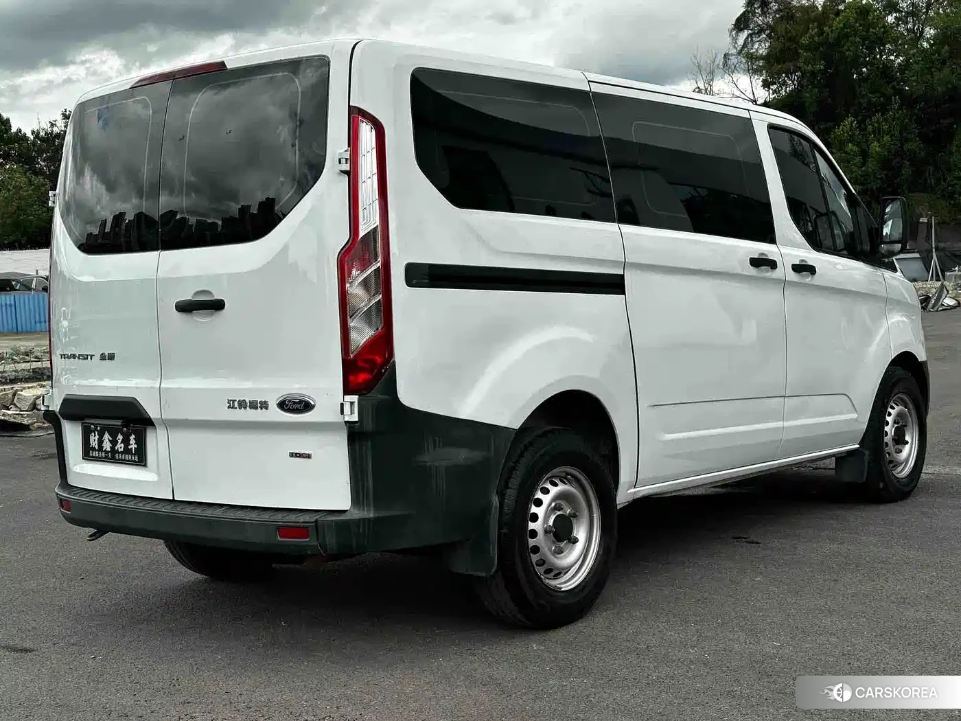 Ford Transit 2023 Белый из Китая, фото 3
