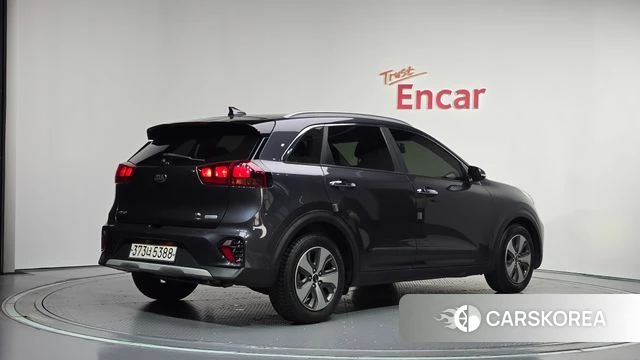 Kia The New Niro id 5028697 из Кореи 12