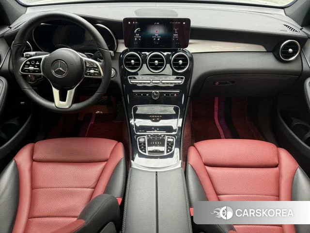Mercedes-Benz GLC 2021 Белый из Китая, фото 6