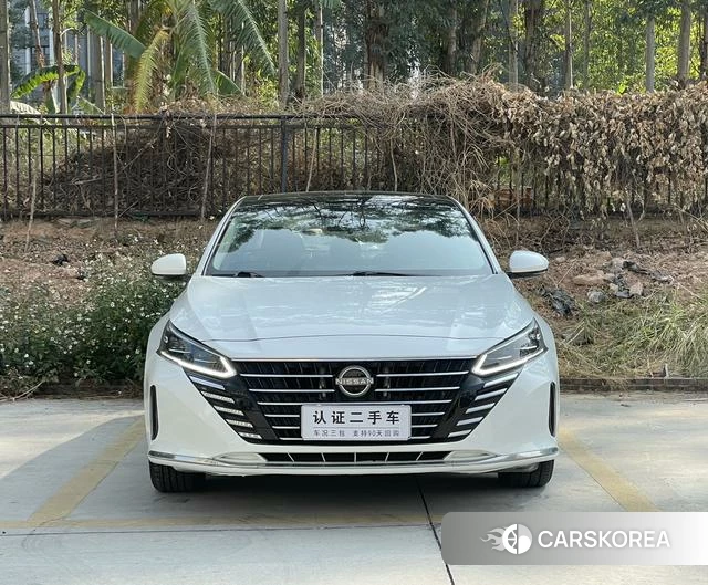 Nissan Altima 2023 Белый из Китая, фото 3
