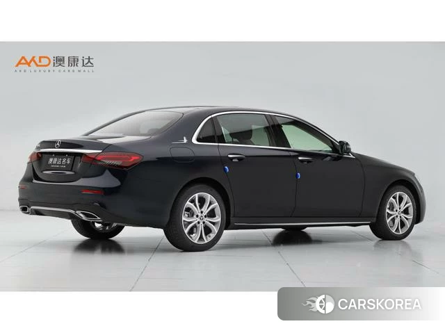 Mercedes-Benz E-Class 2021 Зеленый из Китая, фото 2