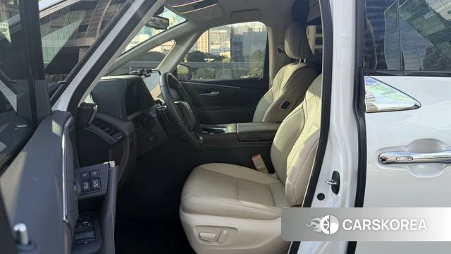 Toyota Alphard 2024 Белый из Китая, фото 4