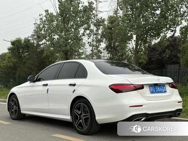 Mercedes-Benz E-Class 2021 Белый из Китая, фото 5
