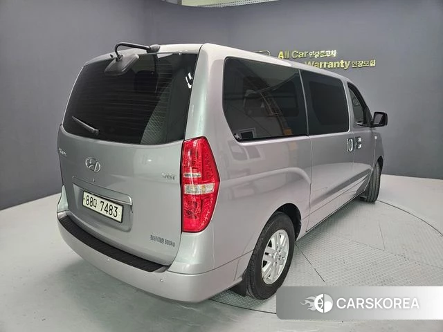 Hyundai The New Grand Starex id 5041112 из Кореи 9