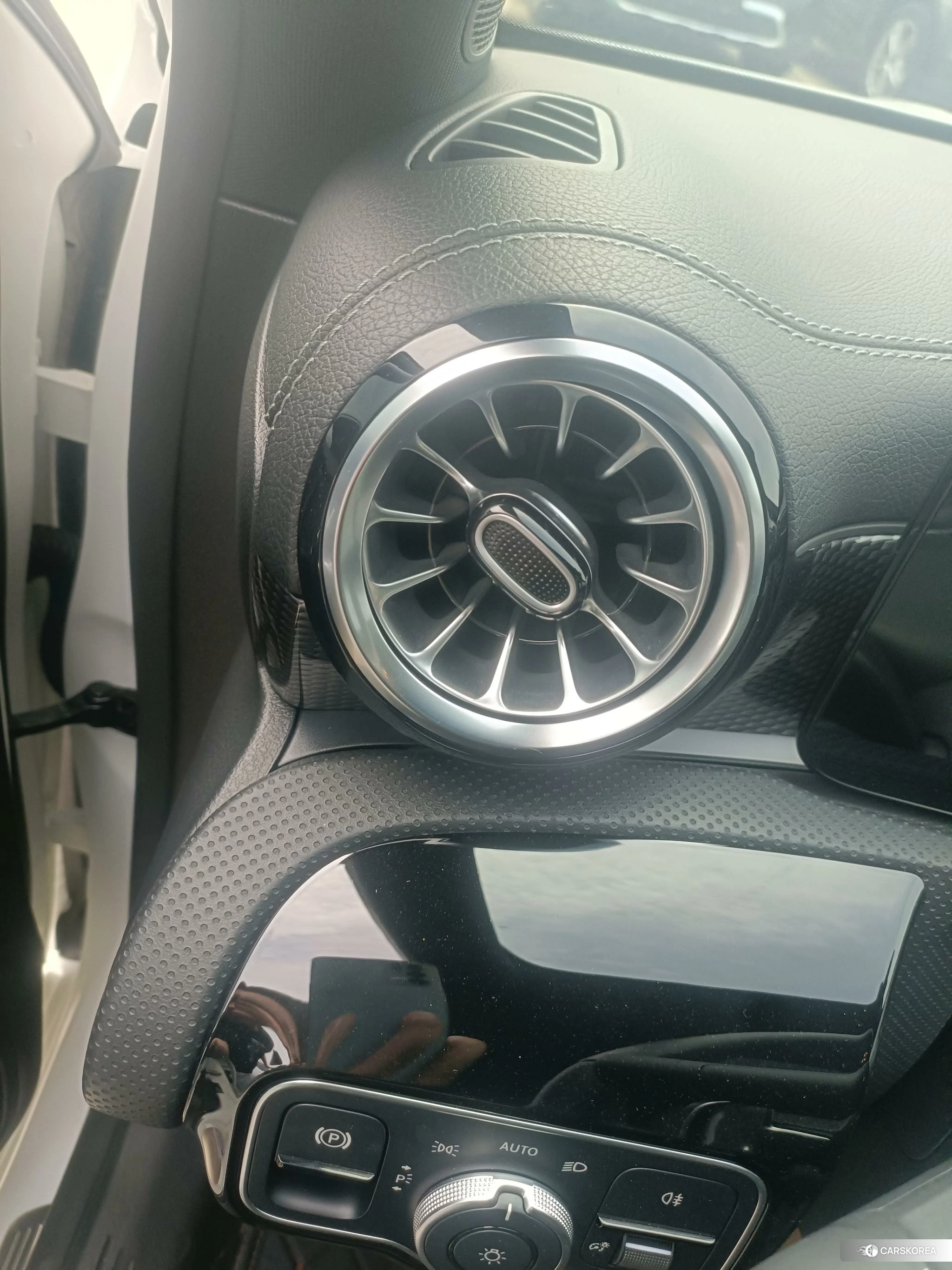 Mercedes-Benz A-Class 2021 Белый из Китая, фото 3