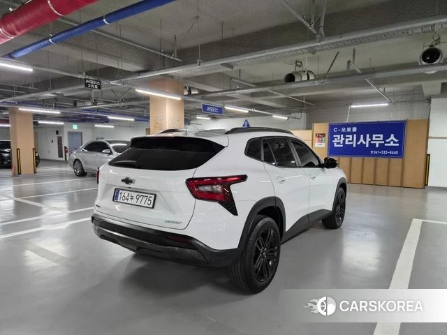 Chevrolet (GM Daewoo) Trax Crossover 2023 Белый из Кореи, фото 4