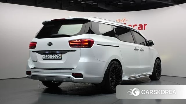 Kia The New Carnival id 5018793 из Кореи 12