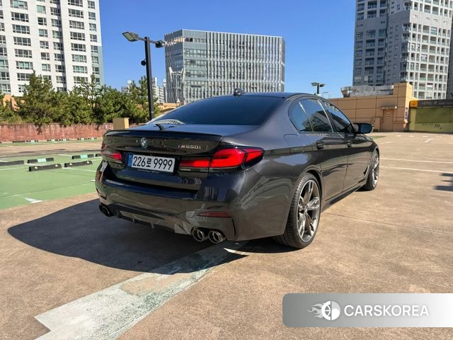 BMW 5 Series (G30) id 4958722 из Кореи 12