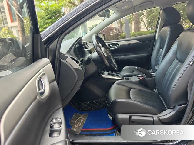 Nissan Sylphy 2023 Черный из Китая, фото 3
