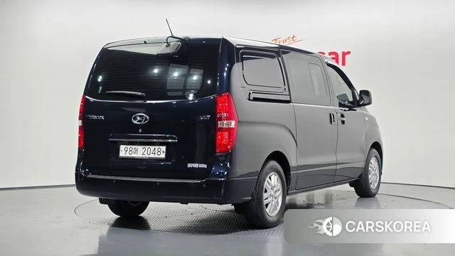 Hyundai The New Grand Starex id 4530628 из Кореи 12