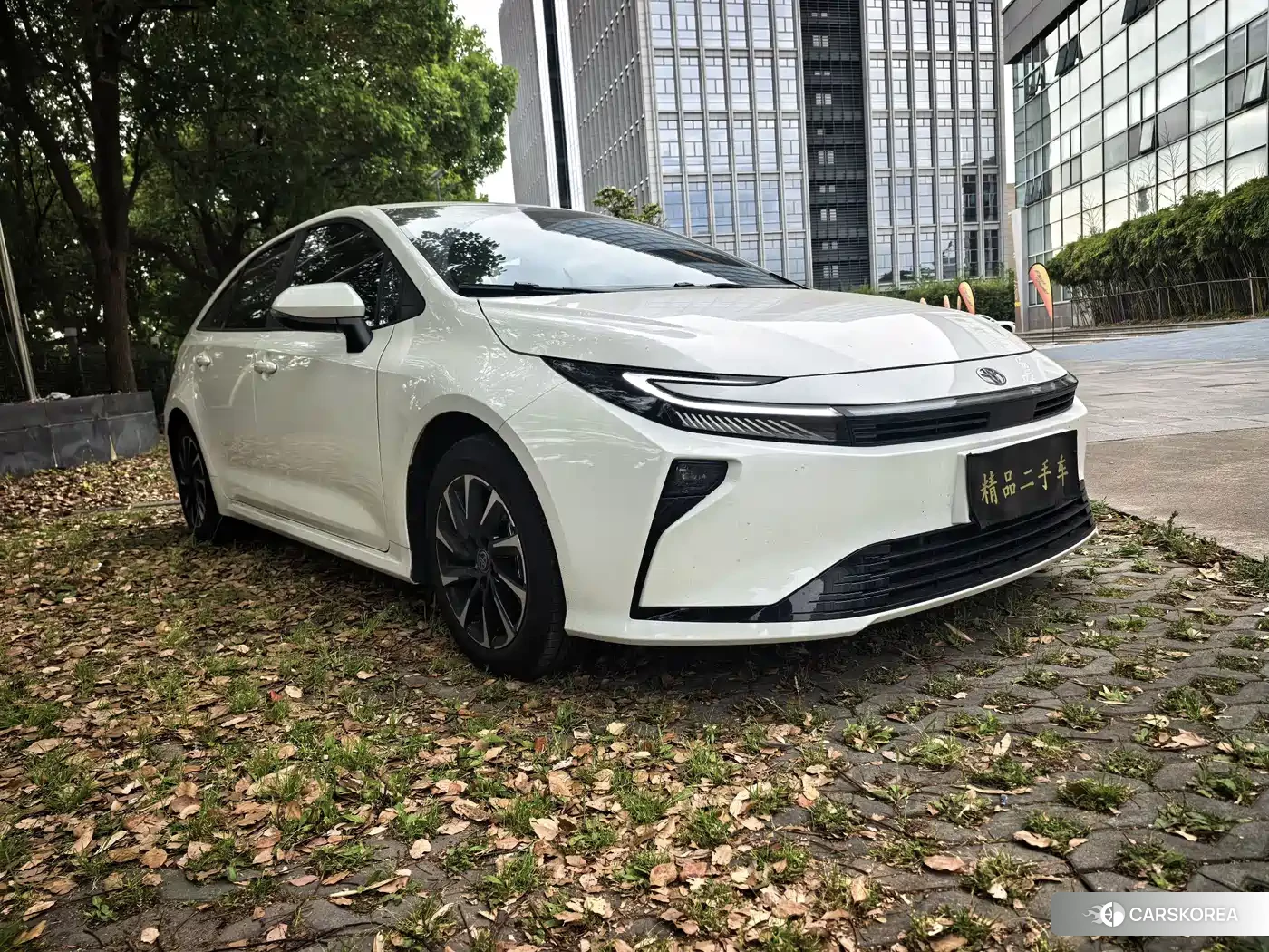 Toyota Corolla 2026 Белый из Китая, фото 4