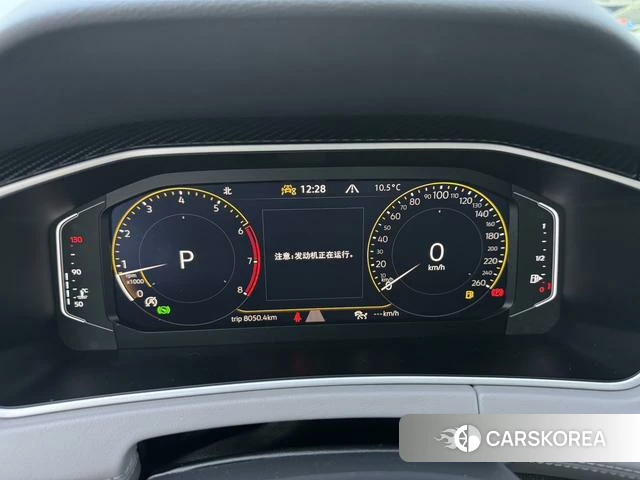 Volkswagen Tayron 2025 Белый из Китая, фото 4