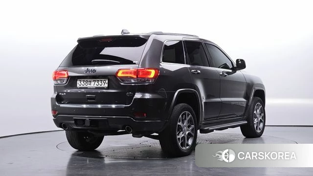 Jeep Grand Cherokee id 5035181 из Кореи 12