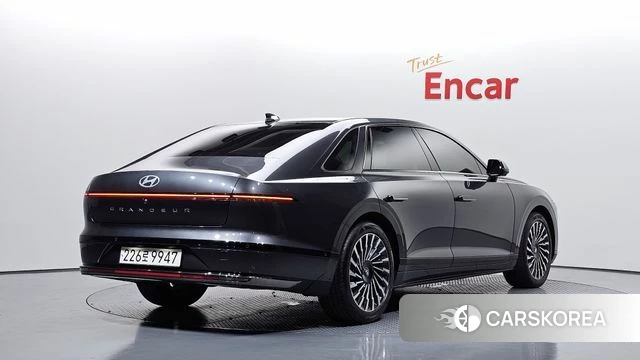 Hyundai Grandeur (GN7) id 4935189 из Кореи 12