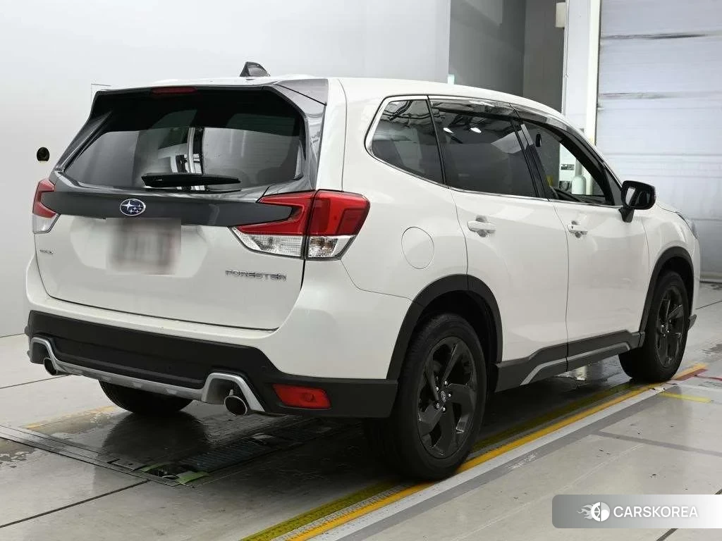 Subaru Forester 2023 из Японии, фото 2