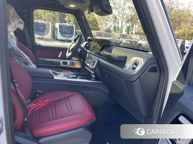 Mercedes-Benz G-Class 2025 Белый из Китая, фото 2