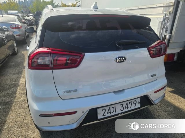 Kia Niro id 4978010 из Кореи 8