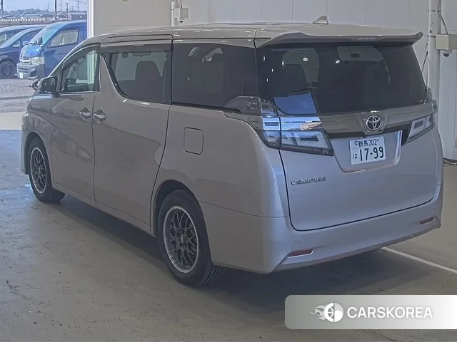 Toyota Vellfire 2020 из Японии, фото 2