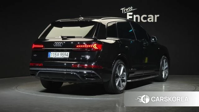 Audi Q7 (4M) id 3877615 из Кореи 12