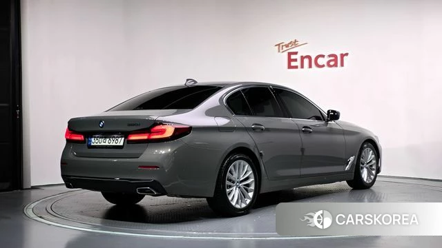 BMW 5 Series (G30) id 5034207 из Кореи 12