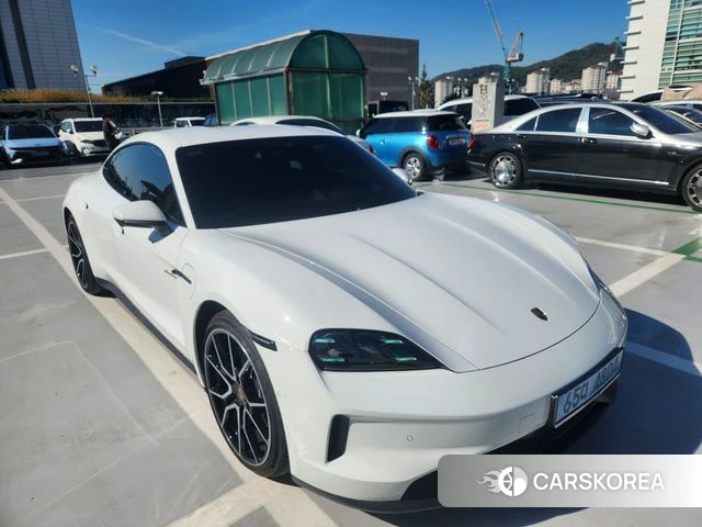Porsche Taycan 2025 Белый из Кореи, фото 2