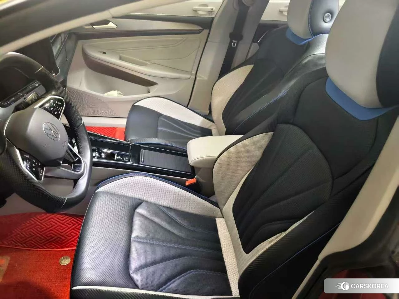 Volkswagen Lamando 2022 Красный из Китая, фото 2